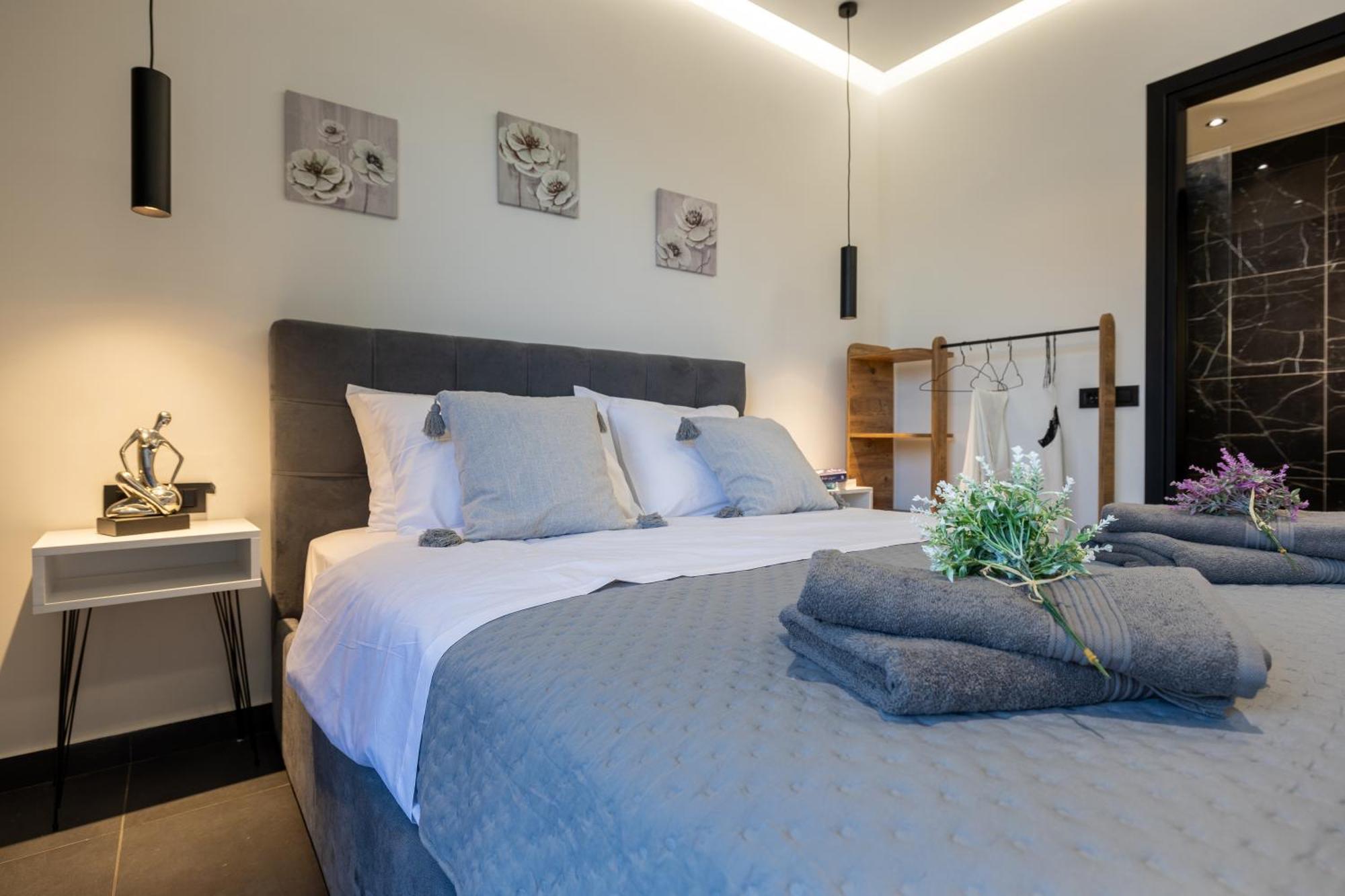 Μr & Μrs Grey Luxury Villas Ambelokipoi  Zewnętrze zdjęcie